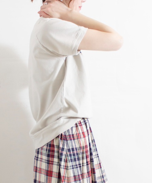 ALL ORDINARIES（オールオーディナリーズ）の「反応染め RUE de St.PAUL ラグラン半袖Tシャツ（Tシャツ/カットソー・レディース・チャコールグレー/ライトグレー/オフホワイト/ピンク・S/M/L/XL）」の11枚目の写真