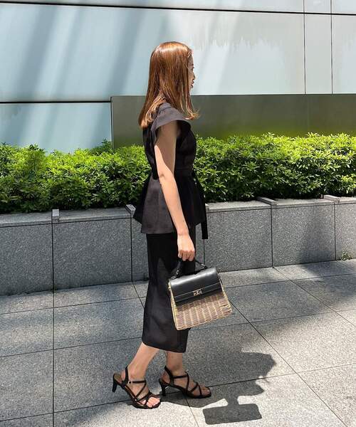 couture brooch（クチュールブローチ）の「◆【セットアップ着用可能】麻調合繊タイトスカート（スカート・レディース・ブラック/ナチュラル/ライトグリーン・36/38/40/42）」の10枚目の写真