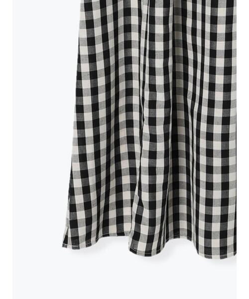 Te chichi（テチチ）の「リネン混ボリュームスリーブワンピース（ワンピース・レディース・イエロー/ネイビー/ブラック・F）」の8枚目の写真