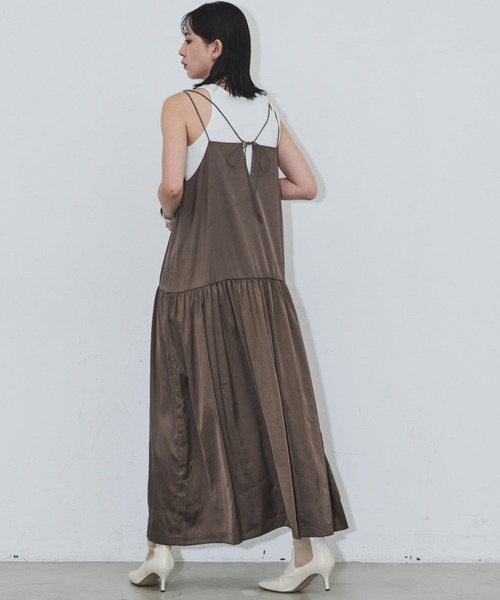 Aunt Marie's（アントマリーズ）の「【サイズ展開あり】ダブルストラップサテンキャミワンピース（ワンピース・レディース・モカ/ブラック/グレイッシュベージュ・MT/FREE）」の18枚目の写真