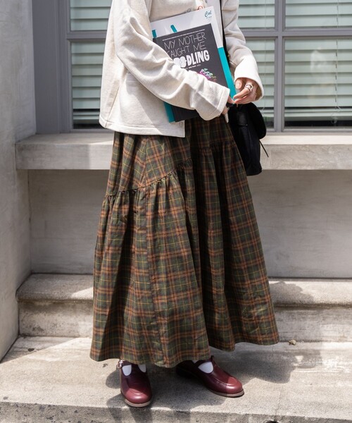 FREAK'S STORE（フリークスストア）の「ラウンドティアードスカート（スカート・レディース・ブラウン/オフホワイト/ブラック/グリーン・ﾌﾘ-）」の14枚目の写真