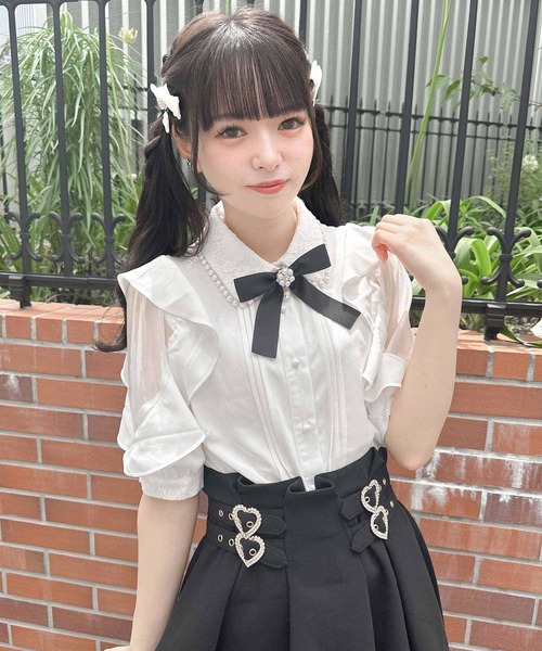 ROJITA（ロジータ）の「ラッフルスリーブパール衿半袖ブラウス（シャツ/ブラウス・レディース・ブラック/パープル/ホワイト・FREE）」の7枚目の写真