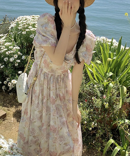 Primazel（プリマゼル）の「ペンタゴンネックフラワー柄半袖ワンピース（ワンピース・レディース・ホワイト系その他・M）」の6枚目の写真