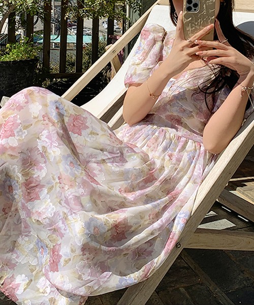 Primazel（プリマゼル）の「ペンタゴンネックフラワー柄半袖ワンピース（ワンピース・レディース・ホワイト系その他・M）」の3枚目の写真