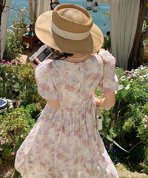 Primazel（プリマゼル）の「ペンタゴンネックフラワー柄半袖ワンピース（ワンピース・レディース・ホワイト系その他・M）」の12枚目の写真