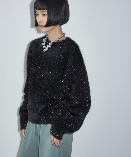 THE YOn（ザヨン）の「グリッターシャギールーズフィットニットプルオーバー（ニット/セーター・レディース・ブラック/ブラウン/シルバー/プラム/ベージュ・FREE）」の16枚目の写真