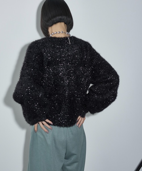 THE YOn（ザヨン）の「グリッターシャギールーズフィットニットプルオーバー（ニット/セーター・レディース・ブラック/ブラウン/シルバー/プラム/ベージュ・FREE）」の15枚目の写真