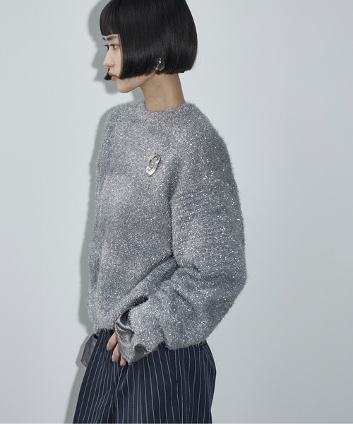 THE YOn（ザヨン）の「グリッターシャギールーズフィットニットプルオーバー（ニット/セーター・レディース・ブラック/ブラウン/シルバー/プラム/ベージュ・FREE）」の13枚目の写真