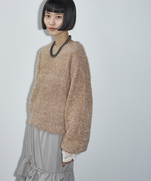 THE YOn（ザヨン）の「グリッターシャギールーズフィットニットプルオーバー（ニット/セーター・レディース・ブラック/ブラウン/シルバー/プラム/ベージュ・FREE）」の8枚目の写真