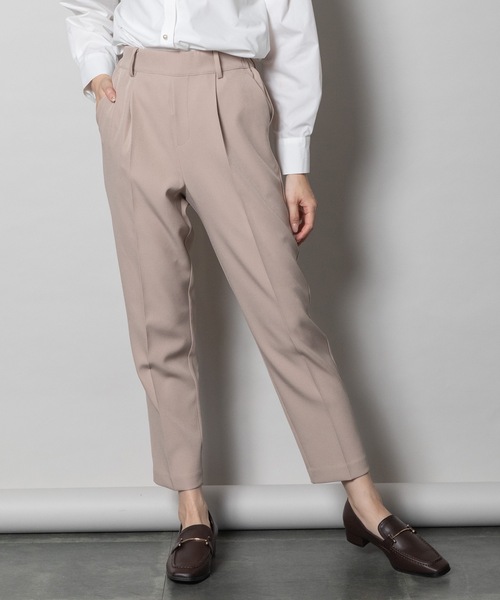 ELVENCE DEUX(エルベンスドゥ)の「ビラインテーパードPT(スラックス・レディース・ベージュ/オフホワイト/ブラック・X-SMALL/SMALL/MEDIUM/LARGE)」の1枚目の写真