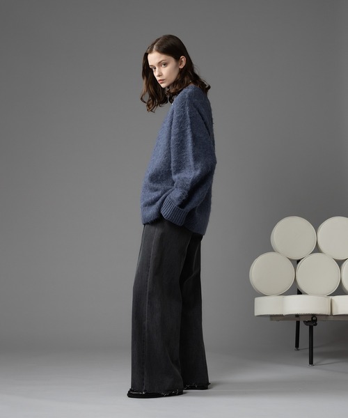 selle glant（セレグランテ）の「CENTER SEAM TUCK WIDE PANTS