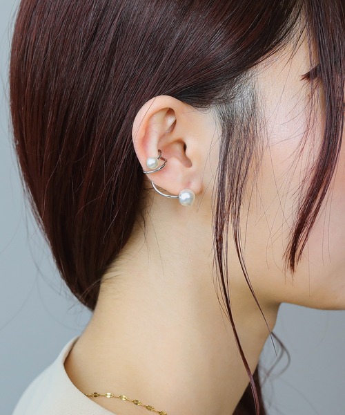 Kana（カナ）の「パール ダブル ニュアンス イヤーカフ パーティー 結婚式 お呼ばれ オケージョン（イヤーカフ・レディース・ゴールド/シルバー・フリー）」の9枚目の写真