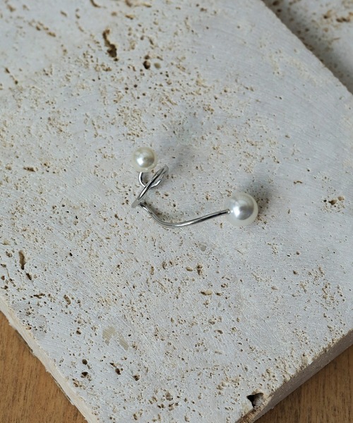 Kana（カナ）の「パール ダブル ニュアンス イヤーカフ パーティー 結婚式 お呼ばれ オケージョン（イヤーカフ・レディース・ゴールド/シルバー・フリー）」の13枚目の写真