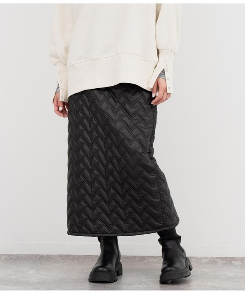 ANAP（アナップ）の「ハートキルティングロングスカート（スカート・レディース・カーキ/ブラック・FREE）」の18枚目の写真