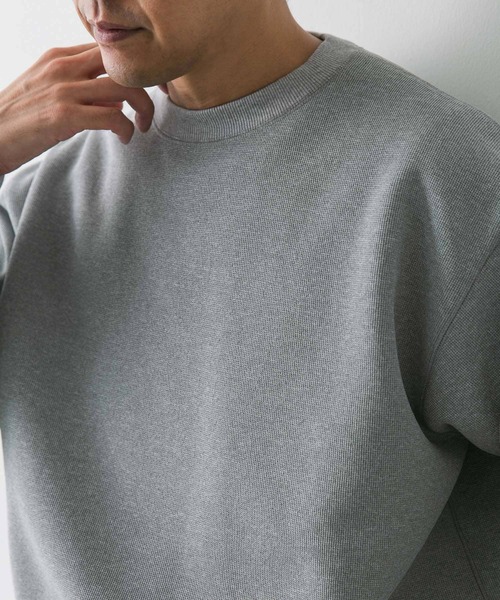 URBAN RESEARCH DOORS(アーバンリサーチドアーズ)の「ワッフルフリースクルーネックプルオーバー(Tシャツ/カットソー・メンズ・グレー/ホワイト/ブラック・MEDIUM/LARGE)」の3枚目の写真