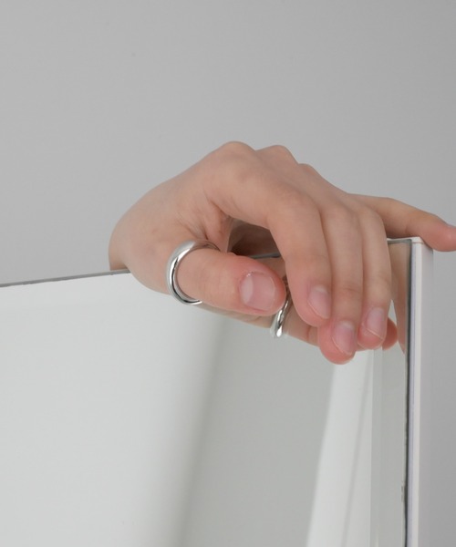 CANAL JEAN（キャナルジーン）の「Pt　スムースリング（リング・レディース・ゴールド/シルバー・13）」の10枚目の写真