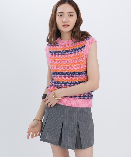 ANDERSSON BELL（アンダースンベル）の「Andersson Bell/アンダーソンベル UNISEX CANDY CREW-NECK VEST ベスト（ベスト・メンズ・ピンク・L/XL/S/M）」の5枚目の写真