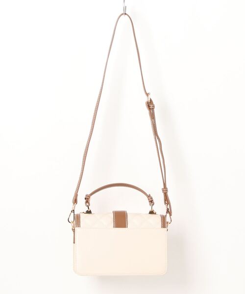 SAISON DE PAPILLON(セゾンドパピヨン)の「ハンドルフラップバッグ / 2WAYショルダーバッグ(ショルダーバッグ・レディース・ブラック/オフホワイト・フリー)」の16枚目の写真