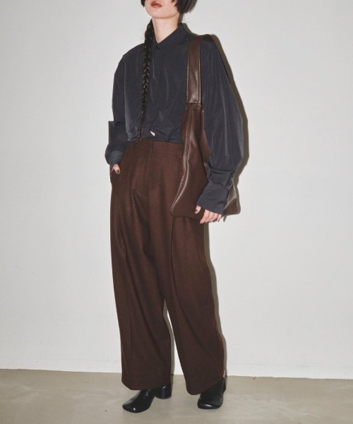 TODAYFUL（トゥデイフル）の「TODAYFUL Ecoleather Gather Bag 12321021（ショルダーバッグ・レディース・ブラック/バーガンディー/オフホワイト・FREE）」の10枚目の写真