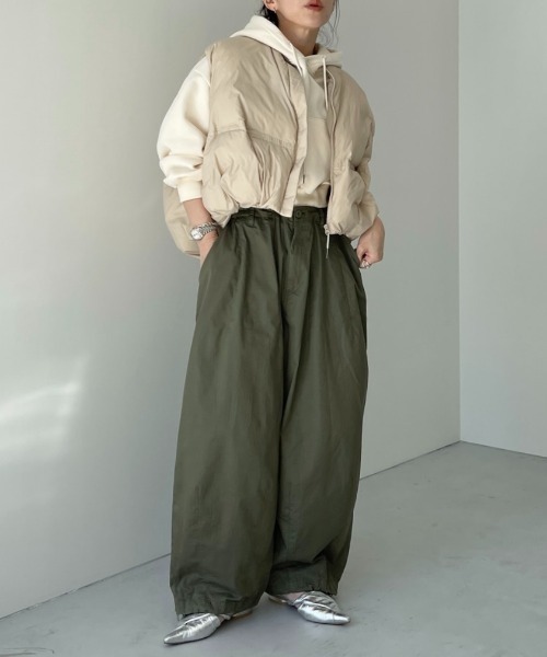 wee9s（ウィークス）の「egg short hoodie / エッグショートフーディー（パーカー・レディース・アイボリー/グレー/ブラック・FREE）」の22枚目の写真