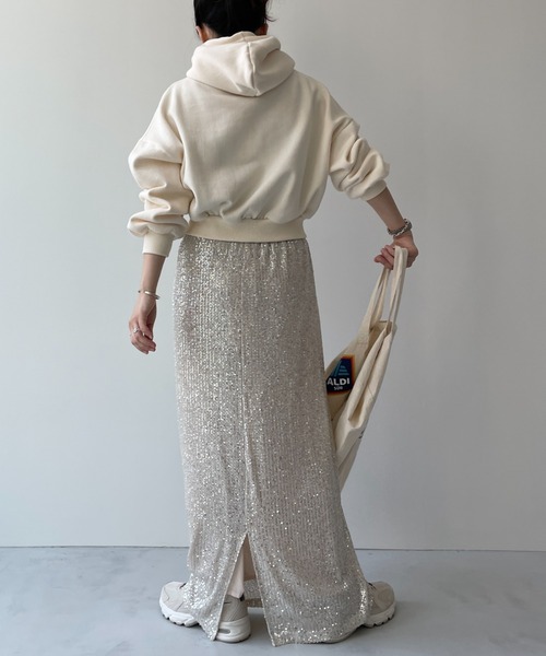 wee9s（ウィークス）の「egg short hoodie / エッグショートフーディー（パーカー・レディース・アイボリー/グレー/ブラック・FREE）」の14枚目の写真