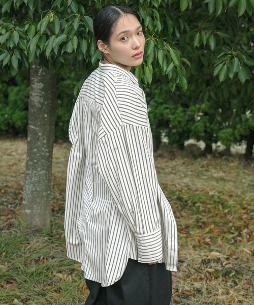 select MOCA（セレクトモカ）の「【ZOZO限定】ストライプオーバーシャツ（シャツ/ブラウス・レディース・アイボリー/グレー/オフホワイト・FREE）」の7枚目の写真