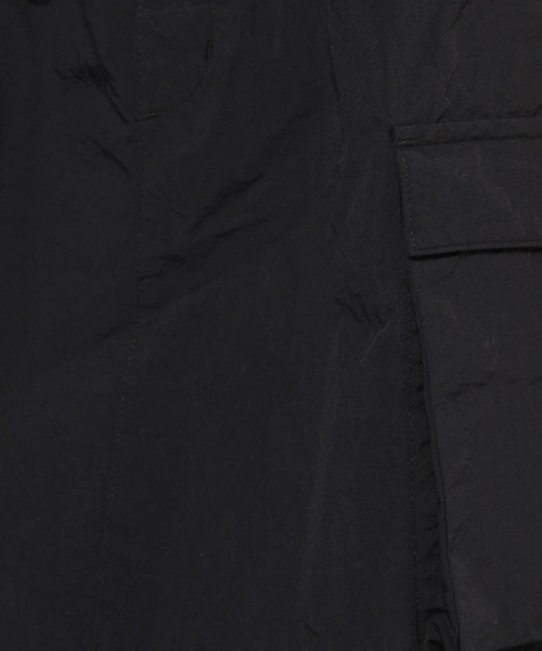 LOWRYS FARM（ローリーズファーム）の「ドロストカーゴスカート　991952（スカート・レディース・ブラック/アイボリー/グレー/カーキ・FREE）」の21枚目の写真