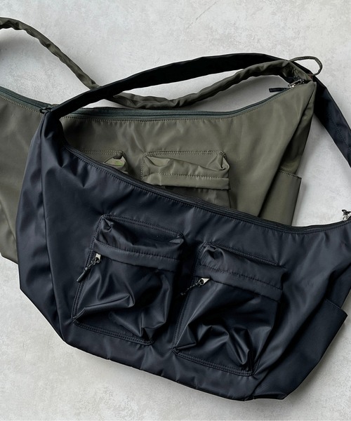 CPCM（シーピーシーエム）の「ダブルポケットビッグショルダー（ショルダーバッグ・メンズ・カーキ/ブラック・FREE）」の4枚目の写真