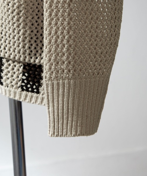 NILWAY(ニルウェイ)の「ストライプラインクルーネックカーディガン(カーディガン/ボレロ・メンズ・アイボリー/ブラック/ブルー・MEDIUM/LARGE)」の9枚目の写真