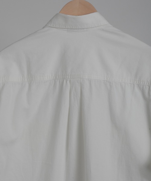 aimoha(アイモハ)の「aimoha men SLIM FIT MARINE FLIP POCKET SHIRT デニムシャツ(シャツ/ブラウス・メンズ・ベージュ/ホワイト/ブラック・MEDIUM/LARGE/X-LARGE/XX-LARGE)」の5枚目の写真