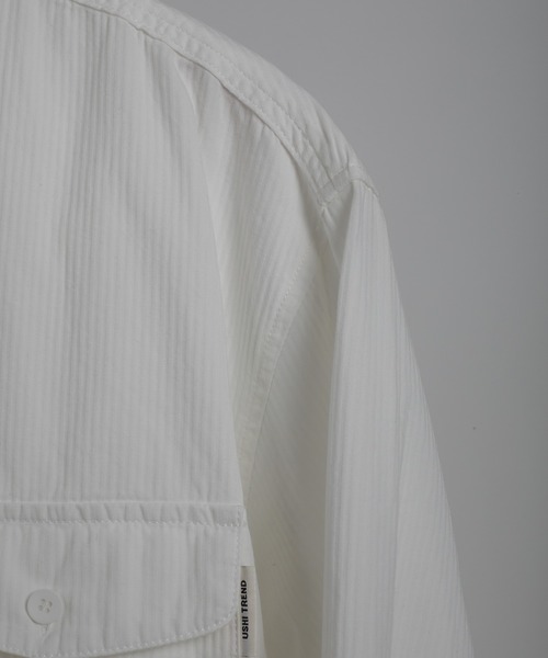 aimoha(アイモハ)の「aimoha men SLIM FIT MARINE FLIP POCKET SHIRT デニムシャツ(シャツ/ブラウス・メンズ・ベージュ/ホワイト/ブラック・MEDIUM/LARGE/X-LARGE/XX-LARGE)」の10枚目の写真