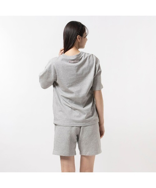 Reebok(リーボック)の「クラシックス ユニホーム ビッグロゴ Tシャツ / CL UNIFORM BL TEE(Tシャツ/カットソー・メンズ・グレー/イエロー/ブラック・LARGE/MEDIUM/SMALL/XX-LARGE/X-LARGE)」の12枚目の写真