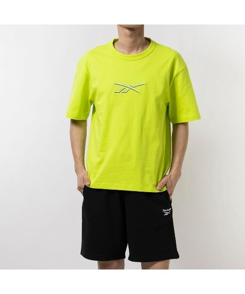 Reebok(リーボック)の「クラシックス ユニホーム ビッグロゴ Tシャツ / CL UNIFORM BL TEE(Tシャツ/カットソー・メンズ・グレー/イエロー/ブラック・LARGE/MEDIUM/SMALL/XX-LARGE/X-LARGE)」の20枚目の写真