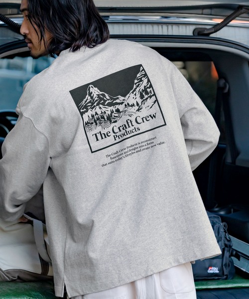 THE CRAFT CREW PRODUCTS(ザクラフトクループロダクツ)の「ヘビーウェイトファンクショナルファブリック ビッグシルエット バックプリントクルーネック長袖Tシャツ / 抗菌・防臭【THE CRAFT CREW PRODUCTS】(Tシャツ/カットソー・メンズ・オフホワイト/アッシュグレー/ブルー/ブラック/グレイッシュベージュ/ダークネイビー/ベージュ系/ブラック系/ダークグリーン系/ホワイト系/ネイビー系/グレー系/スミクロ/ホワイト系1/ネイビー系1/ブラック系1/グレー系1/ホワイト系2/ダークグリーン系1・S/M/L)」の9枚目の写真