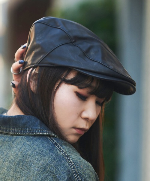 SPINNS（スピンズ）の「合皮ハンチング（ハンチング/ベレー帽・レディース・ブラウン/ブラック・ONESIZE）」の6枚目の写真