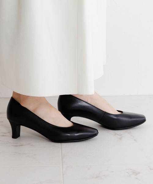 卑弥呼(ヒミコ)の「【Made in Japan】【卑弥呼】【撥水】5cmヒールブラックパンプス/600003(パンプス・レディース・ブラック・23.0cm/23.5cm/24.0cm/24.5cm/25.0cm/25.5cm/26.0cm/26.5cm/22.0cm/22.5cm/21.5cm)」の18枚目の写真