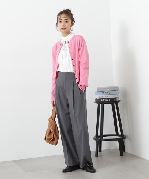 N.(N. Natural Beauty Basic)(エヌエヌナチュラルビューティーベーシック)の「◆【S Size Line】サイドベルトツータックパンツ(その他パンツ・レディース・ベージュ/チャコールグレー・SMALL/MEDIUM)」の5枚目の写真