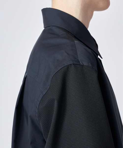 FUMITO GANRYU(フミトガンリュウ)の「FUMITO GANRYU Mesh sleeve shirt(シャツ/ブラウス・メンズ・ブラック/ホワイト・1/2)」の8枚目の写真