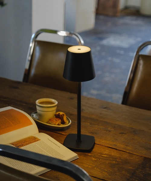 BIRTHDAY BAR(バースデイバー)の「desk light デスクライト(照明・レディース・ブラック/ホワイト・フリー)」の8枚目の写真