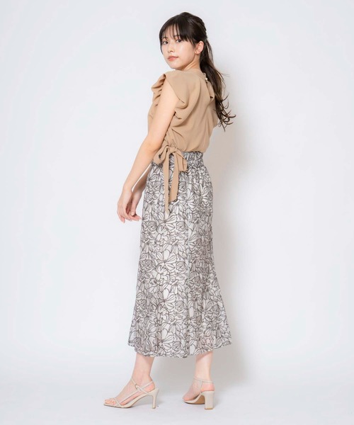 NOELA(ノエラ)の「刺繍パイピングスカート(スカート・レディース・オフホワイト/ライトグリーン/ピンク・M/S)」の5枚目の写真