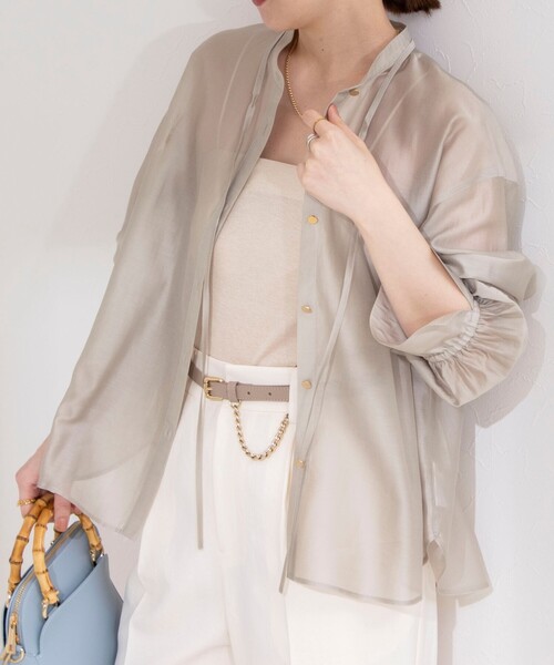 NOLLEY’S（ノーリーズ）の「シアーシャツ（シャツ/ブラウス・レディース・ネイビー/ベビーピンク/サックスブルー/グレイッシュベージュ・38/36）」の2枚目の写真