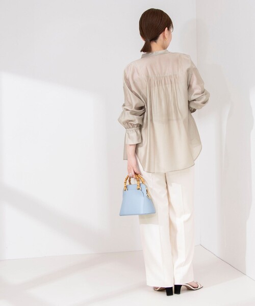 NOLLEY’S（ノーリーズ）の「シアーシャツ（シャツ/ブラウス・レディース・ネイビー/ベビーピンク/サックスブルー/グレイッシュベージュ・38/36）」の9枚目の写真