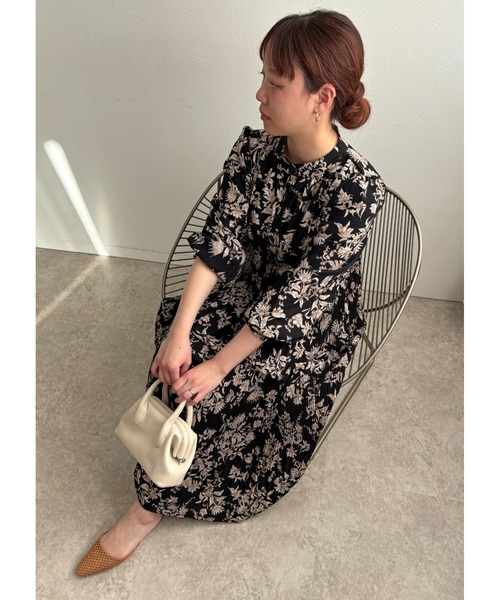 palm RICHE(ポームリシュ)の「花柄プリーツワンピース(ワンピース・レディース・アイボリー/ブラック・M)」の20枚目の写真