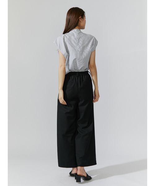 TONAL(トーナル)の「タックワイドロングパンツ(その他パンツ・レディース・アイボリー/ブラック/グレー・38)」の15枚目の写真
