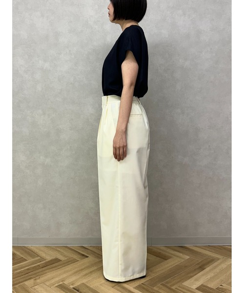 TONAL(トーナル)の「タックワイドロングパンツ(その他パンツ・レディース・アイボリー/ブラック/グレー・38)」の8枚目の写真