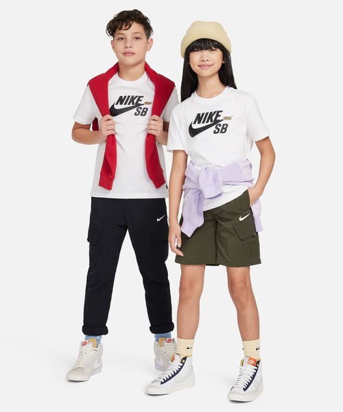 NIKE SB(ナイキエスビー)の「NIKE SB/ナイキエスビー キッズ 半袖Tシャツ LOGO YTH NSW SB ロゴSSTシャツ FN9673-100(Tシャツ/カットソー・キッズ・ホワイト・130cm/160cm/140cm/150cm)」の10枚目の写真