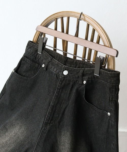 NILWAY（ニルウェイ）の「パッチワーク ストレート ワイド デニムパンツ（デニムパンツ・メンズ・ブラック/インディゴブルー/サックスブルー・SMALL/MEDIUM/LARGE）」の10枚目の写真