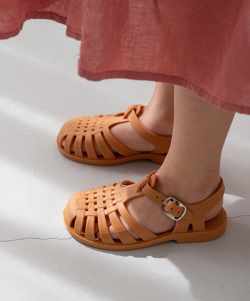 welleg（ウェレッグ）の「キッズ PVC グルカサンダル（サンダル・キッズ・キャメル/ブラック/ブルー/ピンク/ライトグリーン・34/33/26/25/24/23/22/32/31/30/29/28/27）」の4枚目の写真