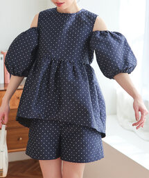 KOBE LETTUCE | ぽこぽこジャガードショルダーカットペプラムトップス(シャツ/ブラウス)