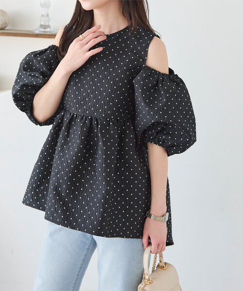 KOBE LETTUCE（コウベレタス）の「ぽこぽこジャガードショルダーカットペプラムトップス（シャツ/ブラウス・レディース・ブラック/ネイビー/グレー・M）」の19枚目の写真